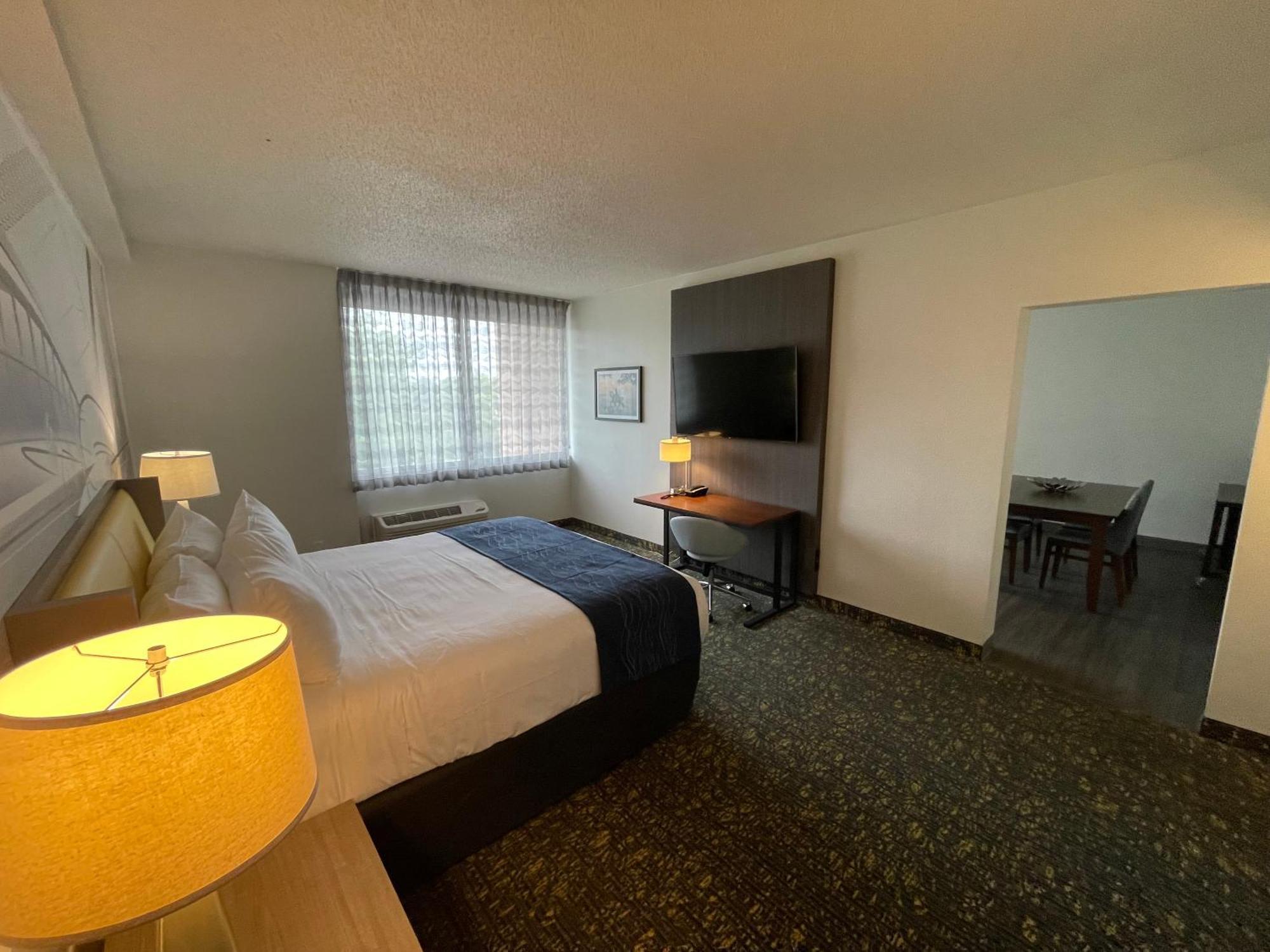 Woodson Terrace Saint Louis Airport Hotel מראה חיצוני תמונה