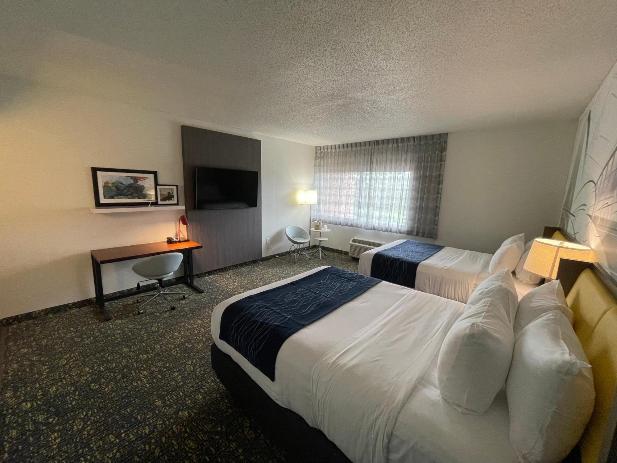 Woodson Terrace Saint Louis Airport Hotel מראה חיצוני תמונה