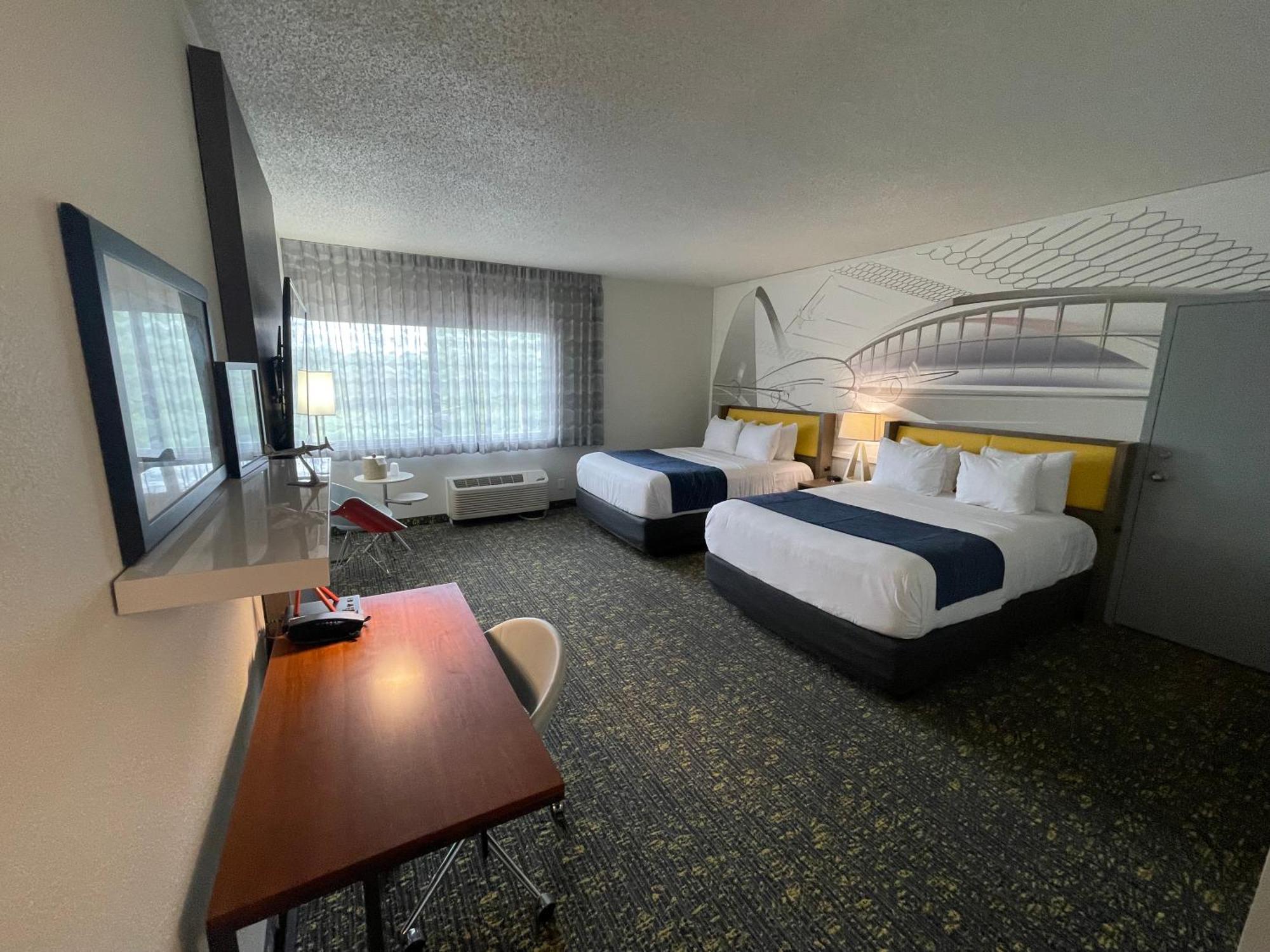 Woodson Terrace Saint Louis Airport Hotel מראה חיצוני תמונה