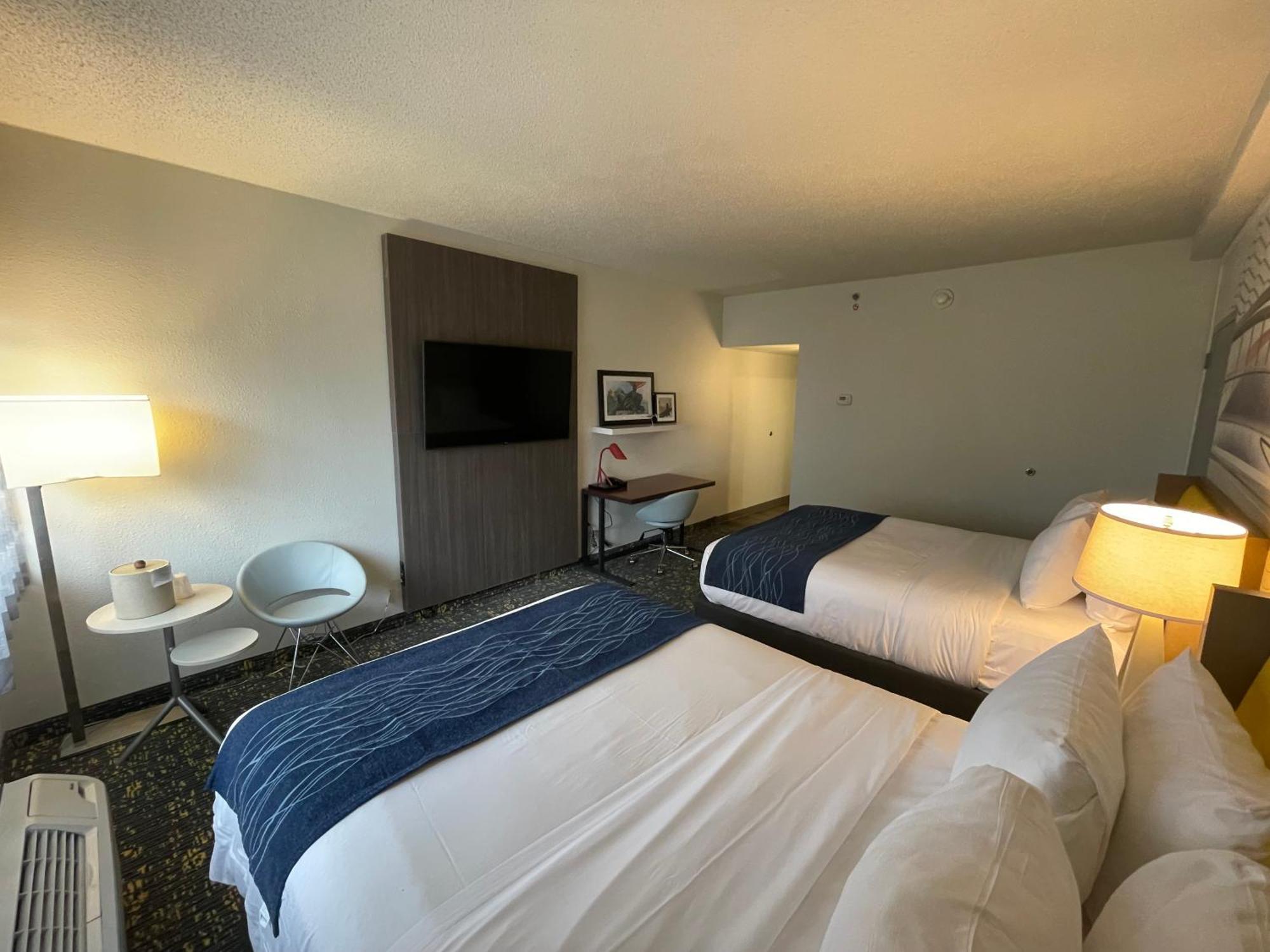 Woodson Terrace Saint Louis Airport Hotel מראה חיצוני תמונה