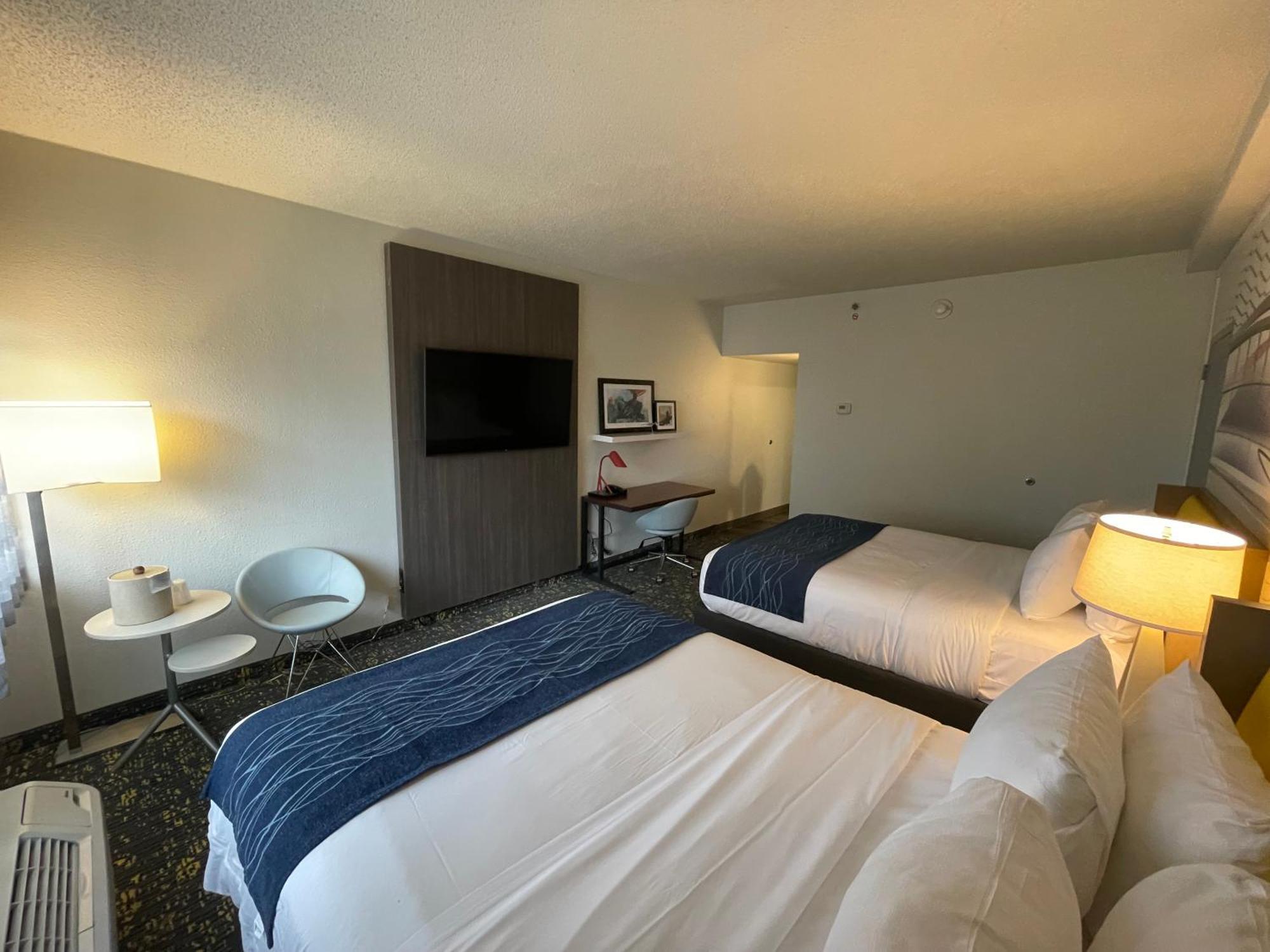 Woodson Terrace Saint Louis Airport Hotel מראה חיצוני תמונה