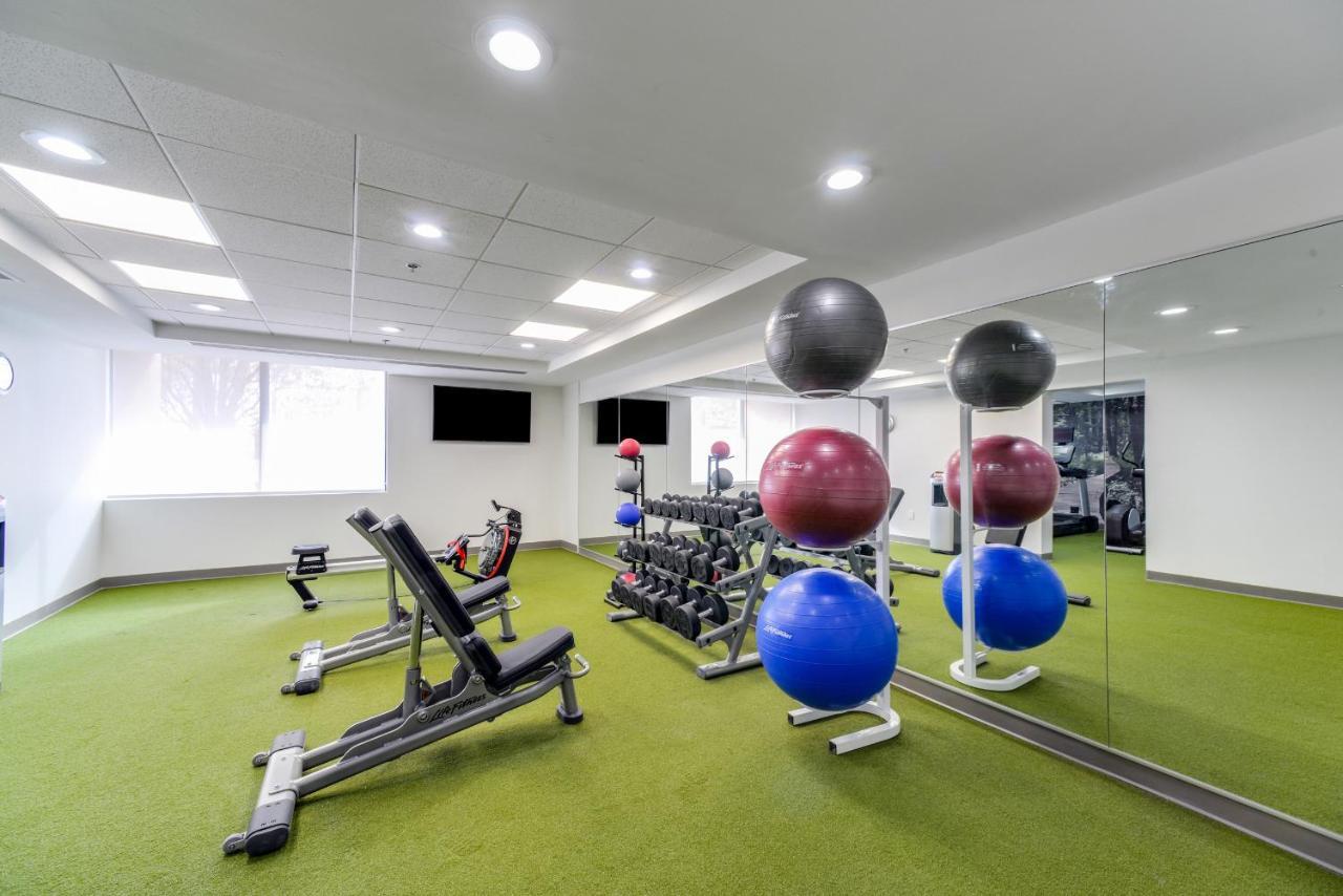 Woodson Terrace Saint Louis Airport Hotel מראה חיצוני תמונה