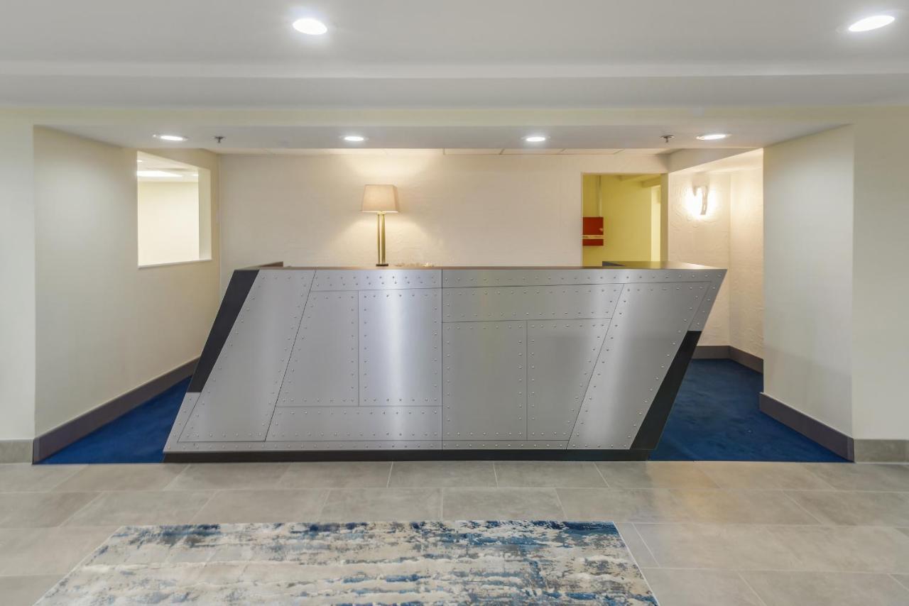 Woodson Terrace Saint Louis Airport Hotel מראה חיצוני תמונה